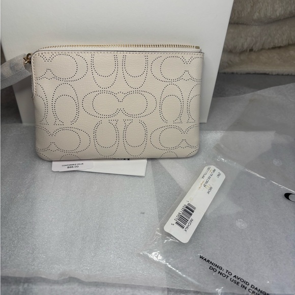 Sold - Picture 2 of 4